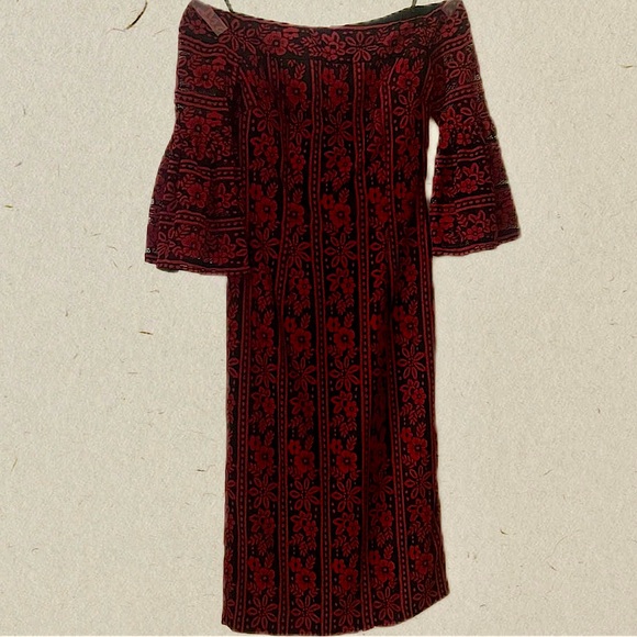 Cynthia Rowley Dresses & Skirts - NWOT Cynthia Rowley Red & Black Off-the-Shoulder Lace Floral Dress Size 0